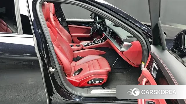 Porsche Panamera (971) 2018 Черный из Кореи, фото 2