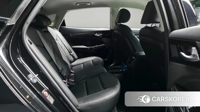 Kia K7 Premier 2021 Черный из Кореи, фото 2