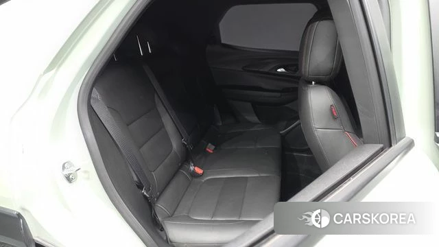 Chevrolet (GM Daewoo) The New Trail Blazer 2023 Светло-зеленый из Кореи, фото 2