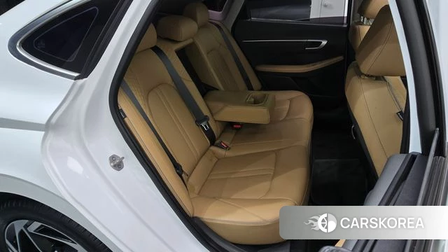 Hyundai Sonata D Edge (DN8) 2023 Белый из Кореи, фото 2