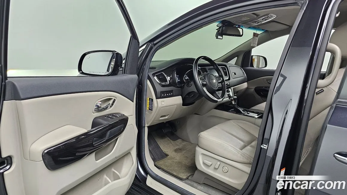 Kia The New Carnival 2018 Серый из Кореи, фото 2