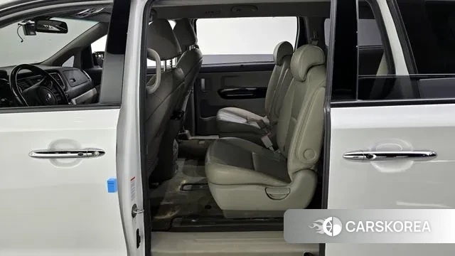 Kia The New Carnival 2020 Белый из Кореи, фото 2