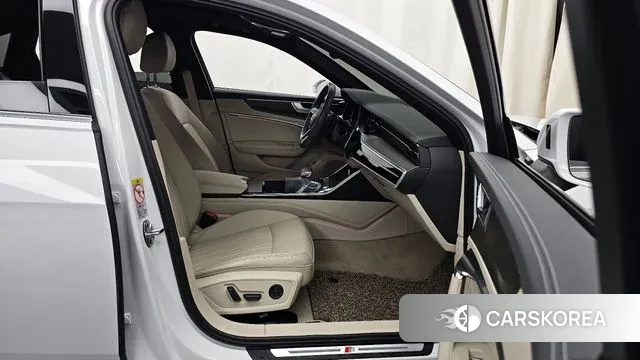 Audi A6 (C8) 2020 Белый из Кореи, фото 2