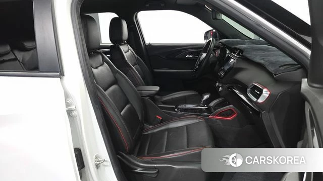 Chevrolet (GM Daewoo) Trailblazer 2021 Белый из Кореи, фото 2