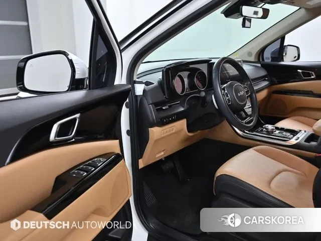 Kia Carnival 4th generation 2022 Белый из Кореи, фото 2