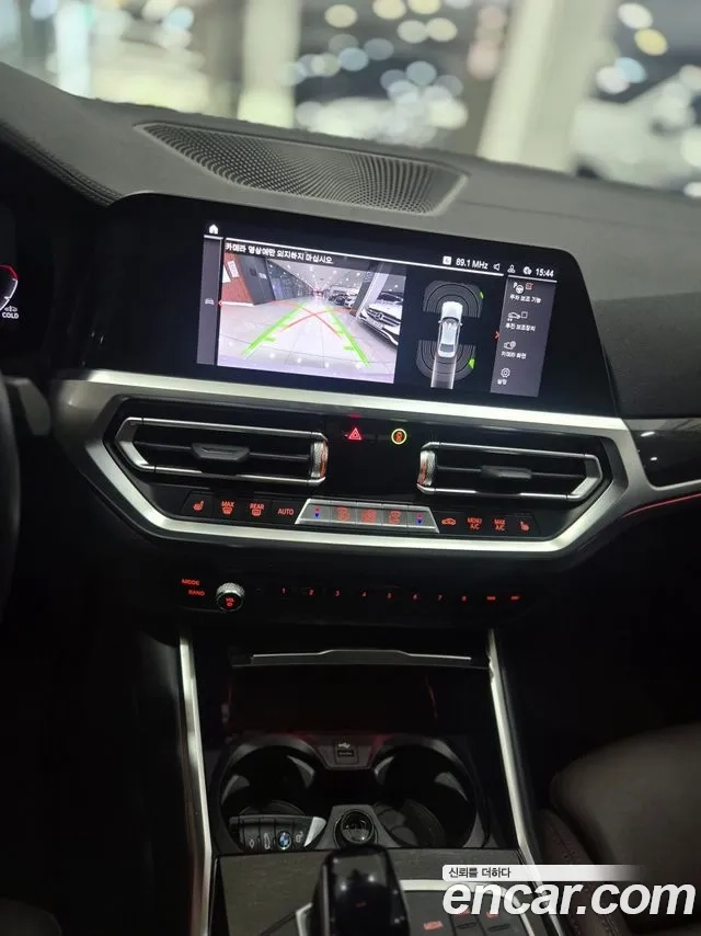 BMW 3 Series (G20) 2022 Белый из Кореи, фото 2