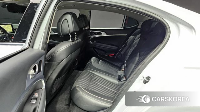 Genesis G70 2018 Белый из Кореи, фото 2