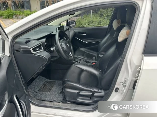 Toyota Corolla 2022 Белый из Китая, фото 2
