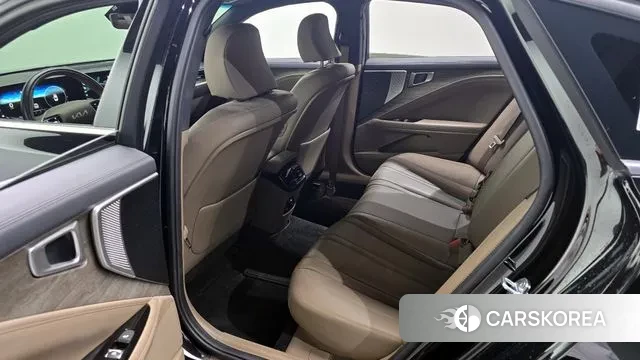 Kia K8 2021 Черный из Кореи, фото 2