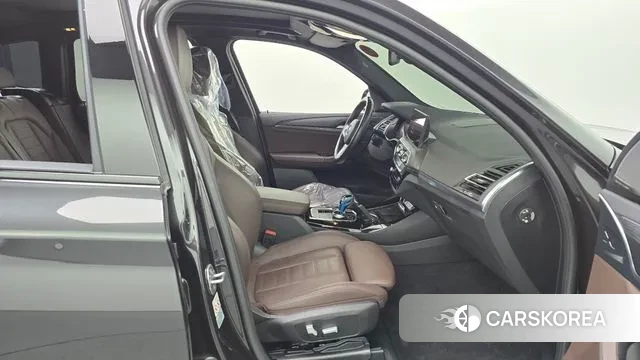 BMW iX3 2022 Серый из Кореи, фото 2