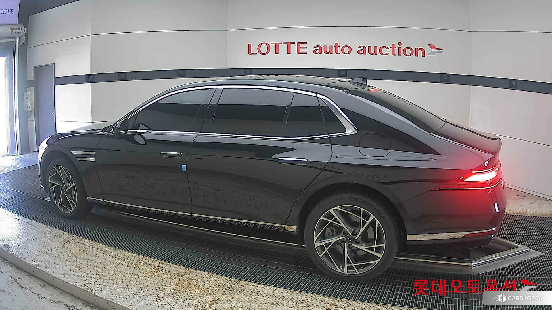 Hyundai G90 2023 Beekblack из Кореи, фото 2