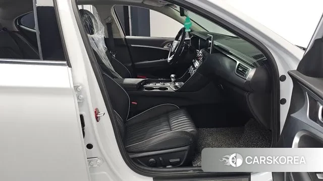 Genesis G70 2018 Белый из Кореи, фото 2