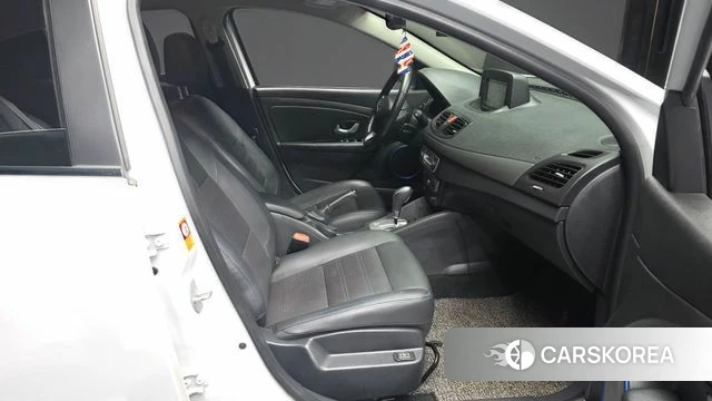 Renault Korea (Samsung) SM3 Z.E. 2019 Белый из Кореи, фото 2