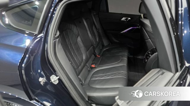 BMW X6 (G06) 2025 Черный из Кореи, фото 2