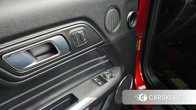 Ford Mustang 2018 Красный из Кореи, фото 2