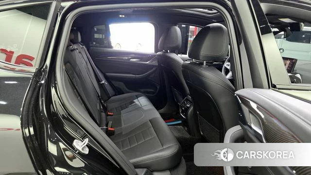 BMW X4 (G02) 2022 Черный из Кореи, фото 2