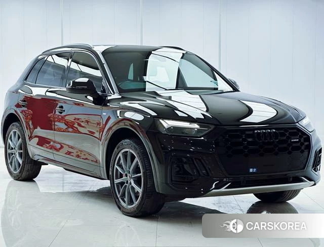 Audi Q5L 2024 Черный из Китая, фото 2