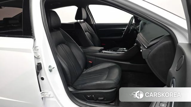 Hyundai Sonata (DN8) 2022 Белый из Кореи, фото 2