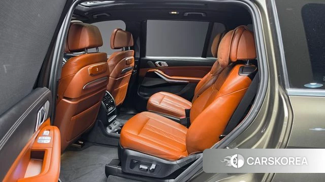 BMW X7 (G07) 2022 Цвет тростника из Кореи, фото 2