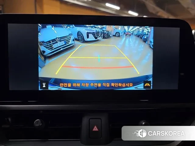 Lexus UX300h 2024 Серый из Кореи, фото 2