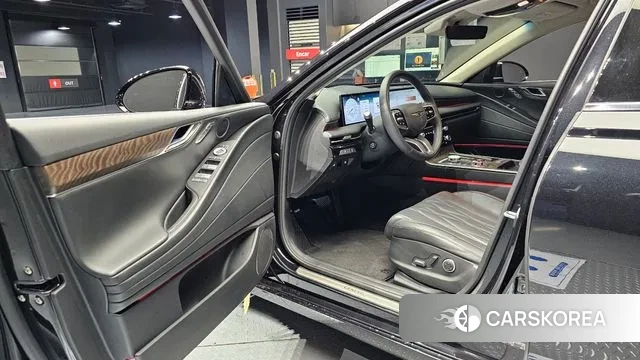 Genesis G80 (RG3) 2025 Черный из Кореи, фото 2