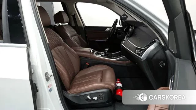 BMW X7 (G07) 2020 Белый из Кореи, фото 2