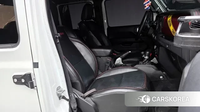 Jeep Wrangler (JL) 2018 Белый из Кореи, фото 2