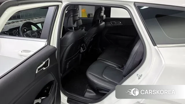 Kia Sportage 5th Generation 2022 Белый из Кореи, фото 2