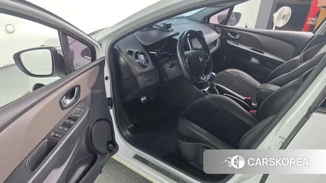 Renault Korea (Samsung) Clio 2018 Белый из Кореи, фото 2