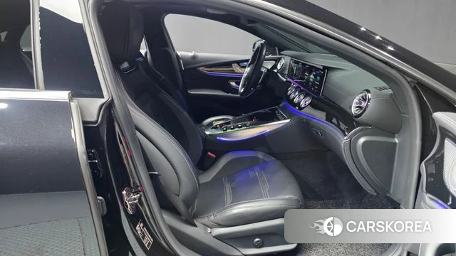Mercedes-Benz AMG GT 2022 Черный из Кореи, фото 2