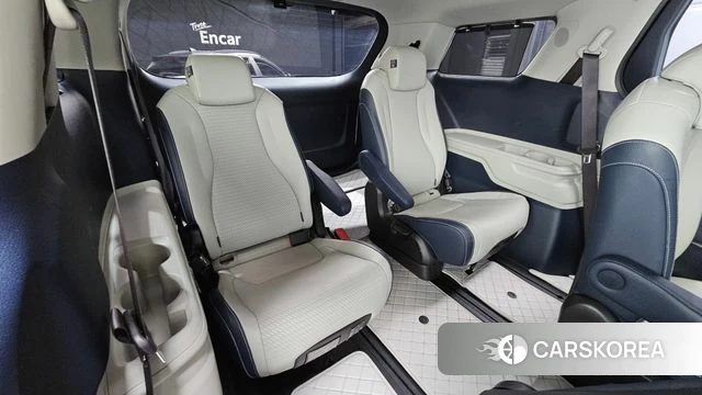 Kia The New Carnival 4th Generation 2024 Белый из Кореи, фото 2