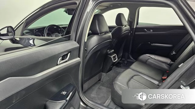 Kia K5 3rd generation 2023 Серый из Кореи, фото 2