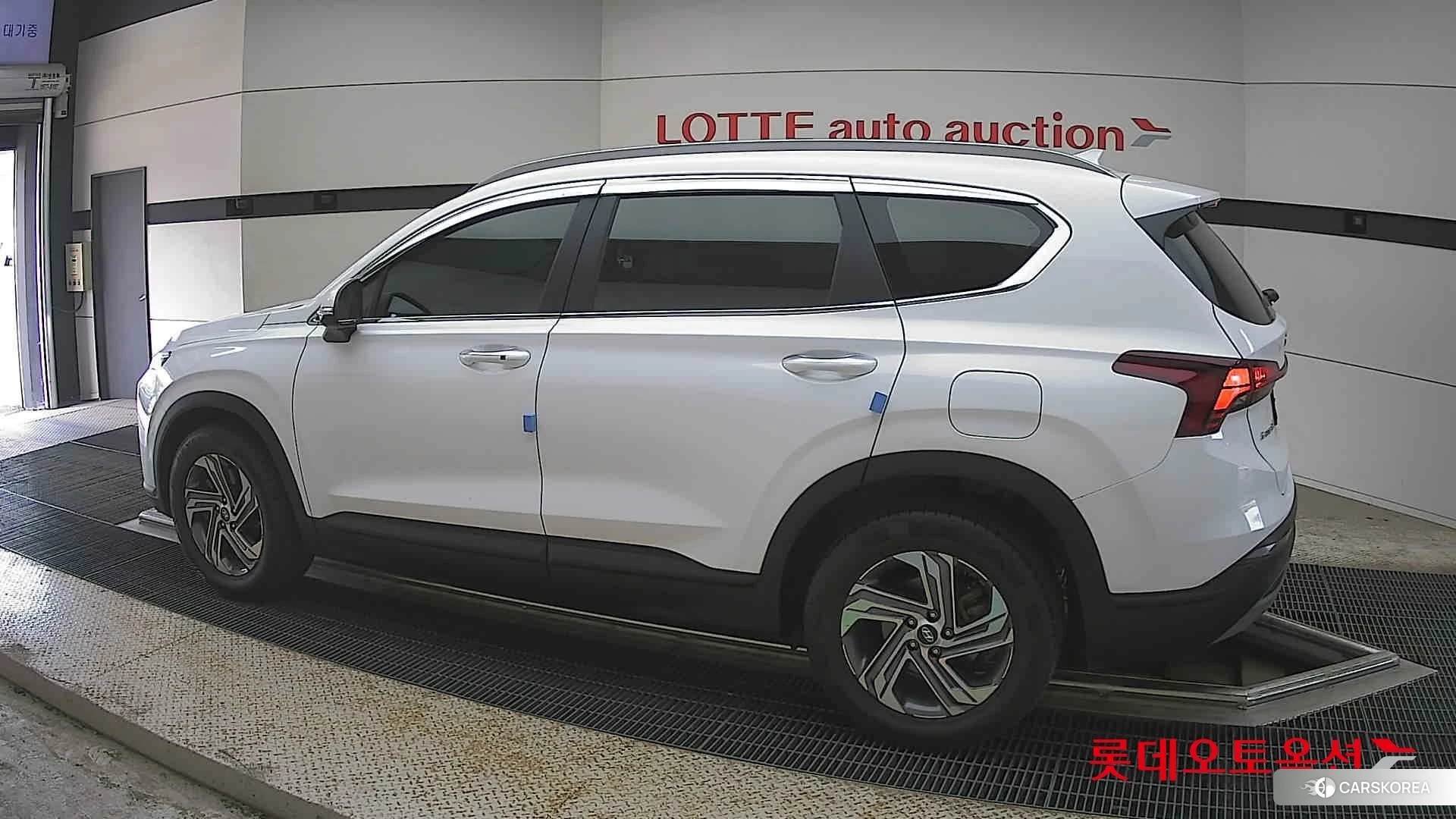 Hyundai Santa Fe 2021 Белый из Кореи, фото 2