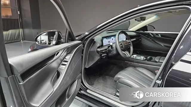 Genesis G80 (RG3) 2024 Черный из Кореи, фото 2