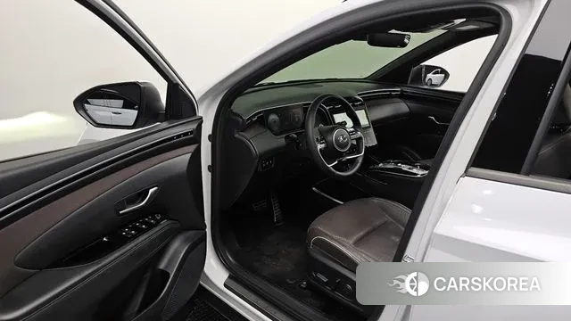 Hyundai Tucson (NX4) 2021 Белый из Кореи, фото 2