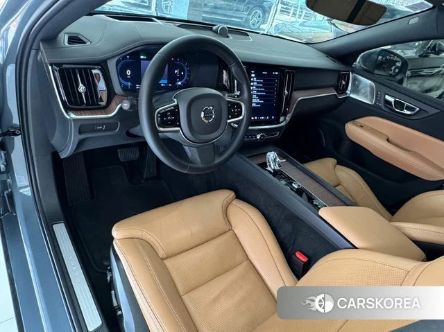 Volvo S60 3rd generation 2023 Небесно-голубой из Кореи, фото 2