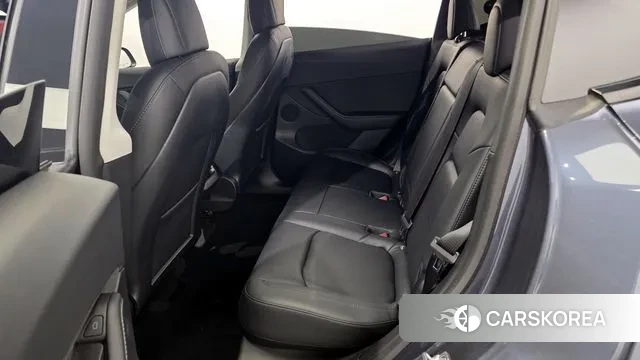 Tesla Model Y 2022 Серый из Кореи, фото 2