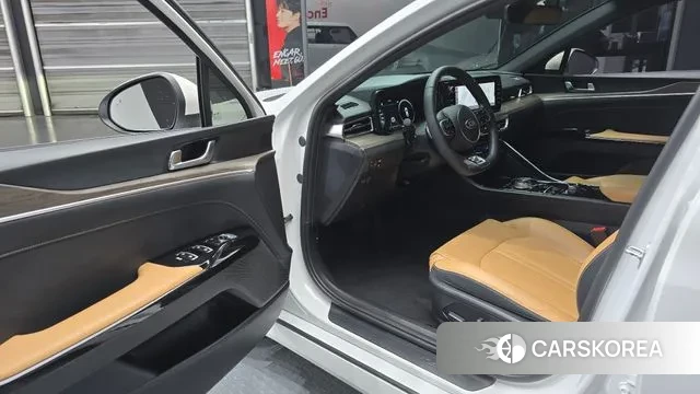 Kia K5 3rd generation 2021 Белый из Кореи, фото 2