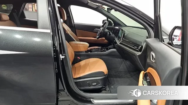 Kia Sportage 5th Generation 2024 Черный из Кореи, фото 2