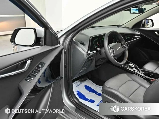 Kia Di Ol Nu Niro 2025 Серый из Кореи, фото 2