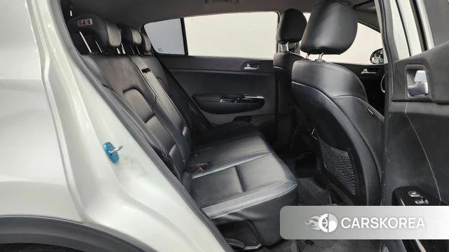 Kia Sportage 4th Generation 2018 Белый из Кореи, фото 2