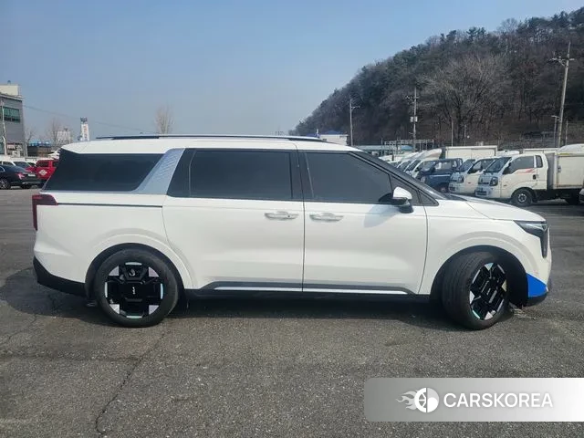 Kia The New Carnival 4th Generation 2024 Белый из Кореи, фото 2