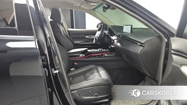 Genesis GV70 2021 Черный из Кореи, фото 2