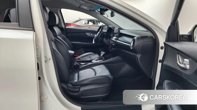 Kia Come New K3 2019 Белый из Кореи, фото 2