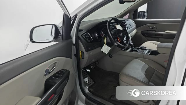 Kia All New Carnival 2018 Белый из Кореи, фото 2