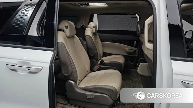 Kia The New Carnival 4th Generation 2023 Белый из Кореи, фото 2