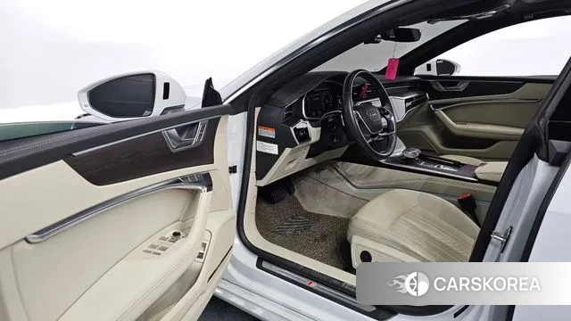 Audi A7 (4K) 2023 Белый из Кореи, фото 2