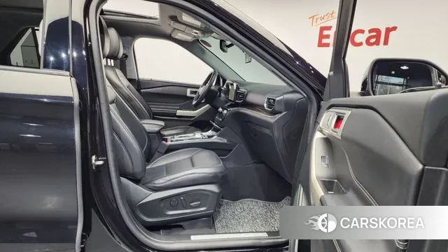 Ford Explorer 6th Generation 2021 Черный из Кореи, фото 2