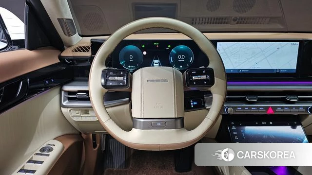 Hyundai Grandeur Hybrid (GN7) 2023 Белый из Кореи, фото 2