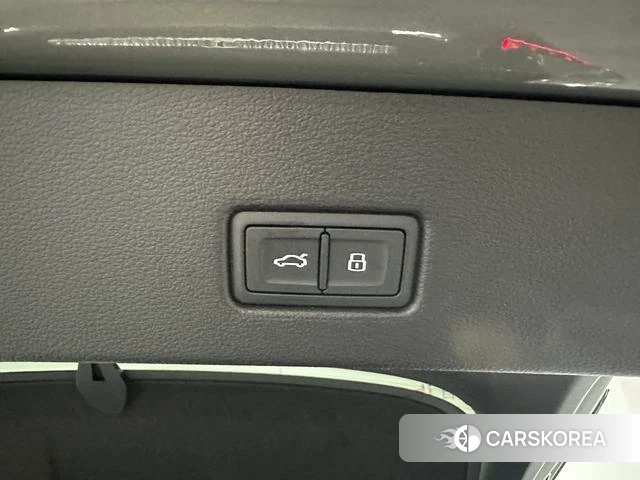 Audi A7 2023 Темно-серый из Китая, фото 2